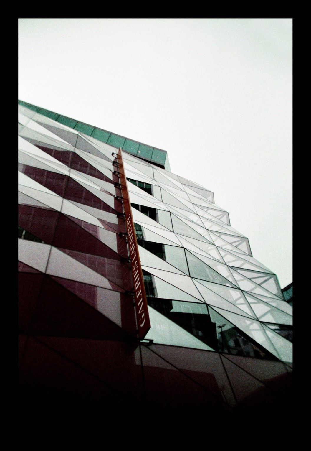 Photograph by oukrid