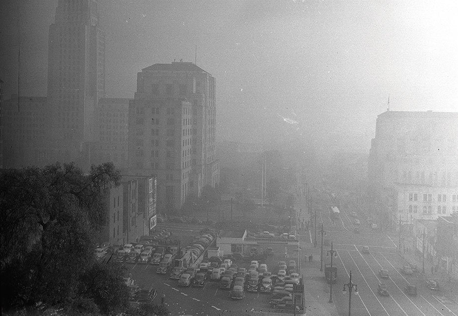 Photograph, artist unknown